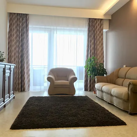 Garden Medical & 4* ديبريتْسين